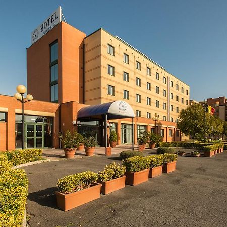 Meditur Hotel Помеція Екстер'єр фото