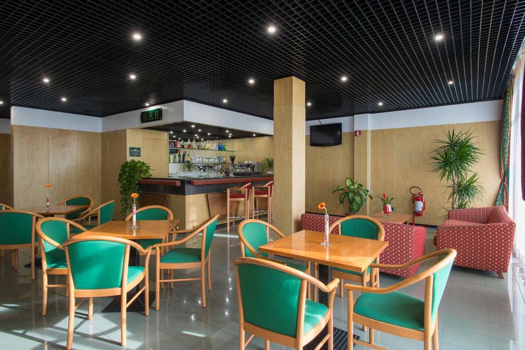 Meditur Hotel Помеція Екстер'єр фото